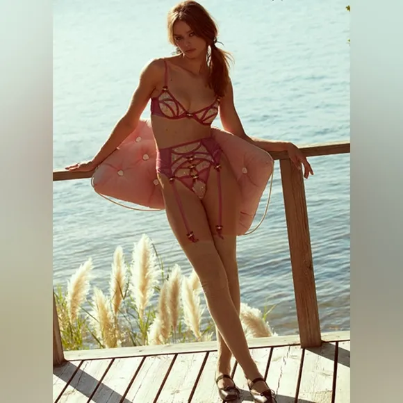 💐 For love and Lemons Camila Thong Panty 💐