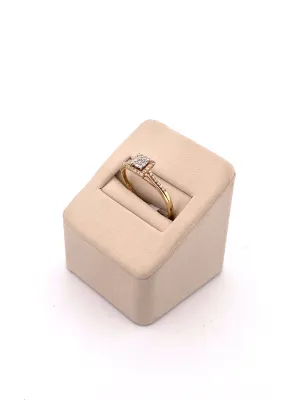 10K Gold Diamond Engagement Ring