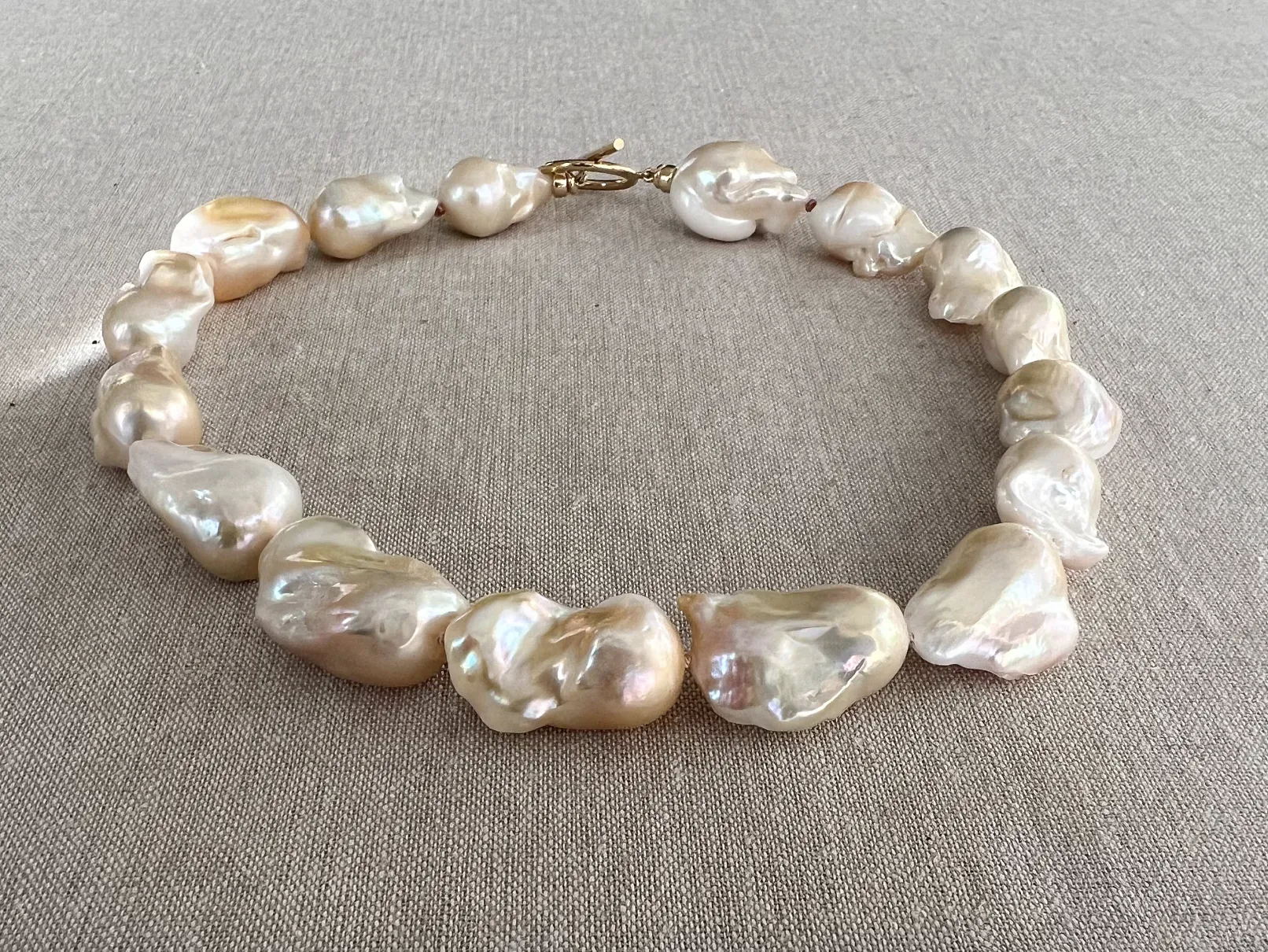 Baroque Pearl Choker Necklace