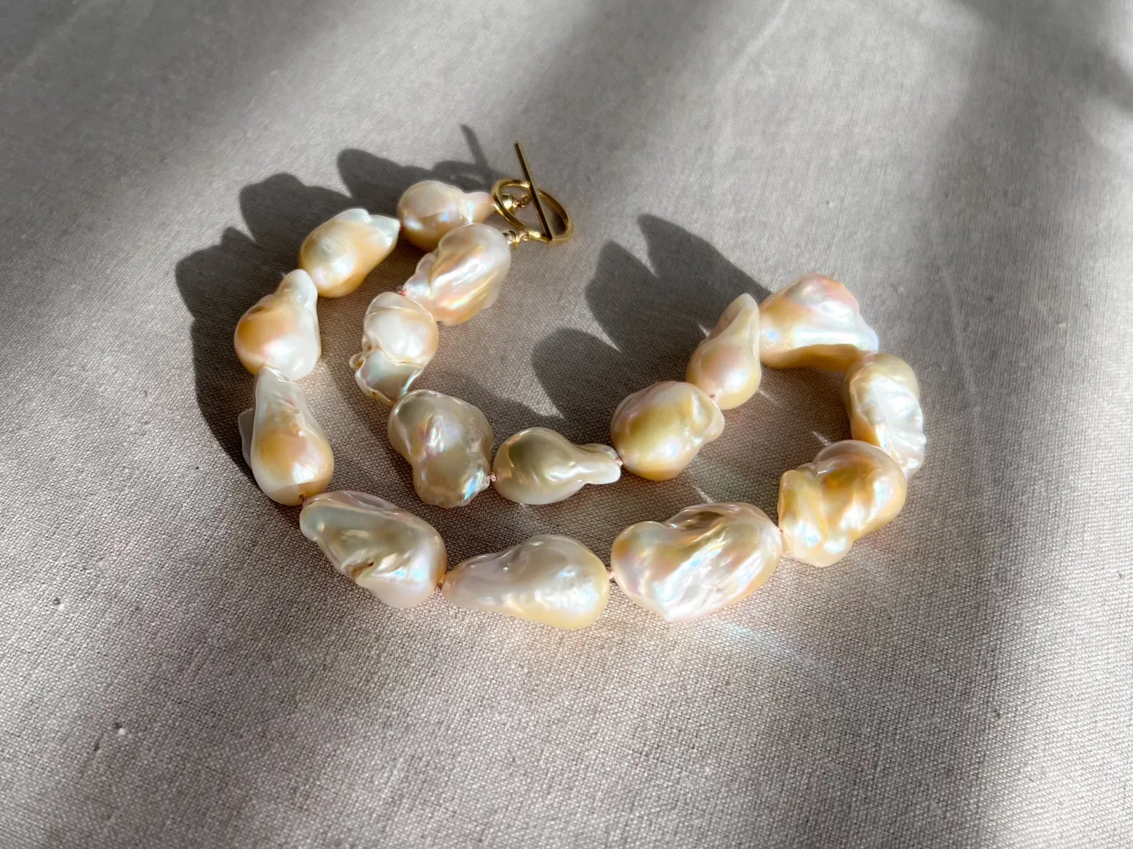 Baroque Pearl Choker Necklace