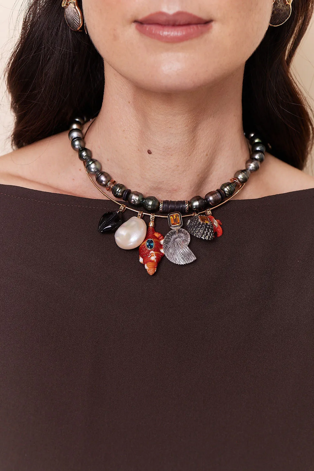 CLASSIC PEARL PUKA NECKLACE