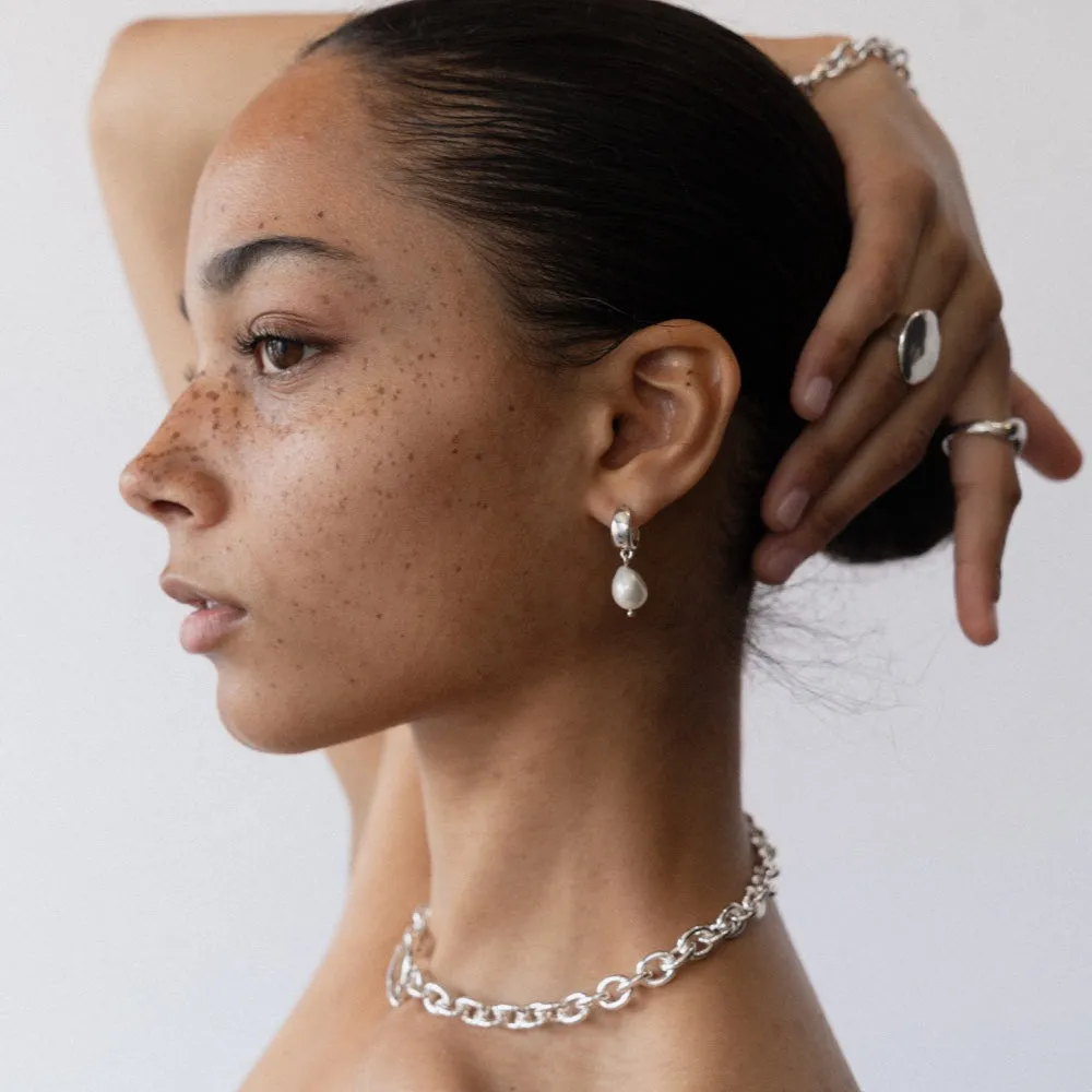 Cocoon Hoops | Gold   Pearl
