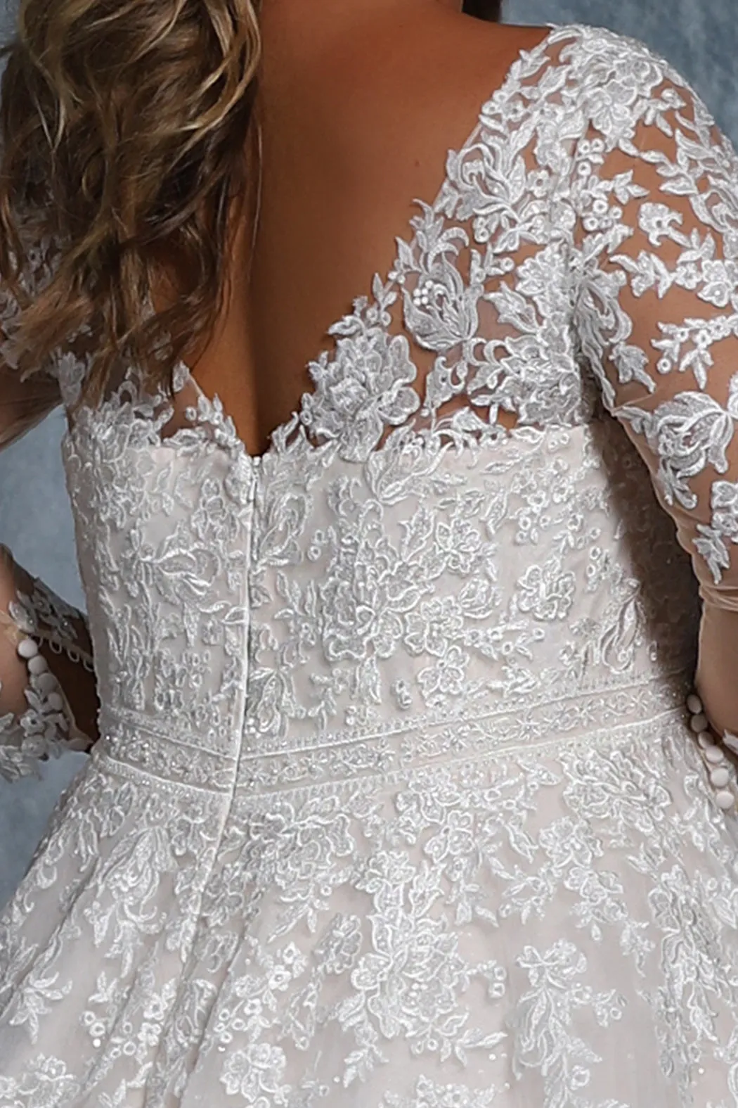 Cyndi Bridal Gown