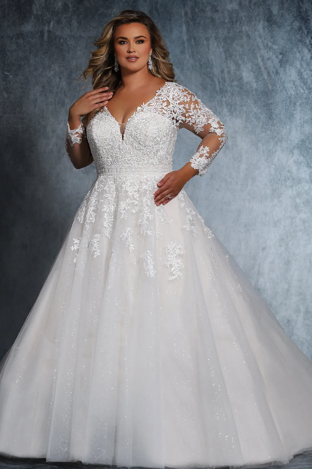 Cyndi Bridal Gown
