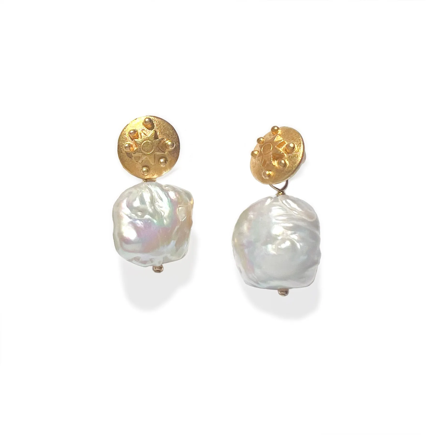 Esme Pearl Earrings
