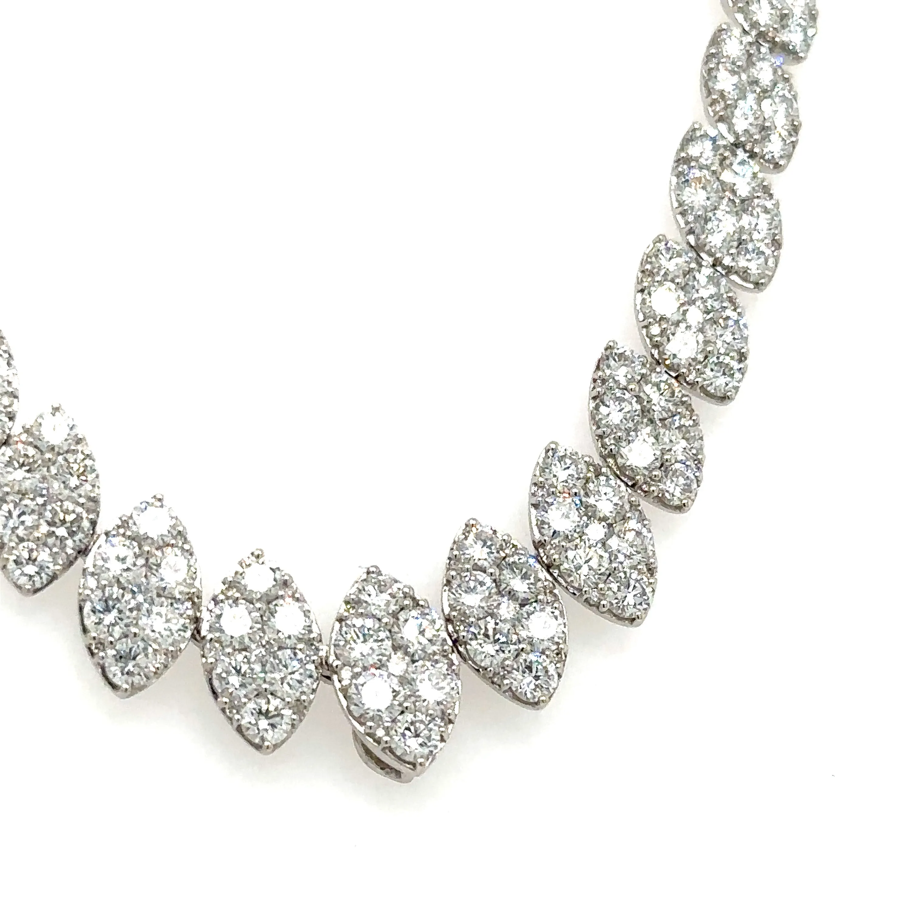 Exquisite 16.72CT T.W. Statement Diamond Necklace