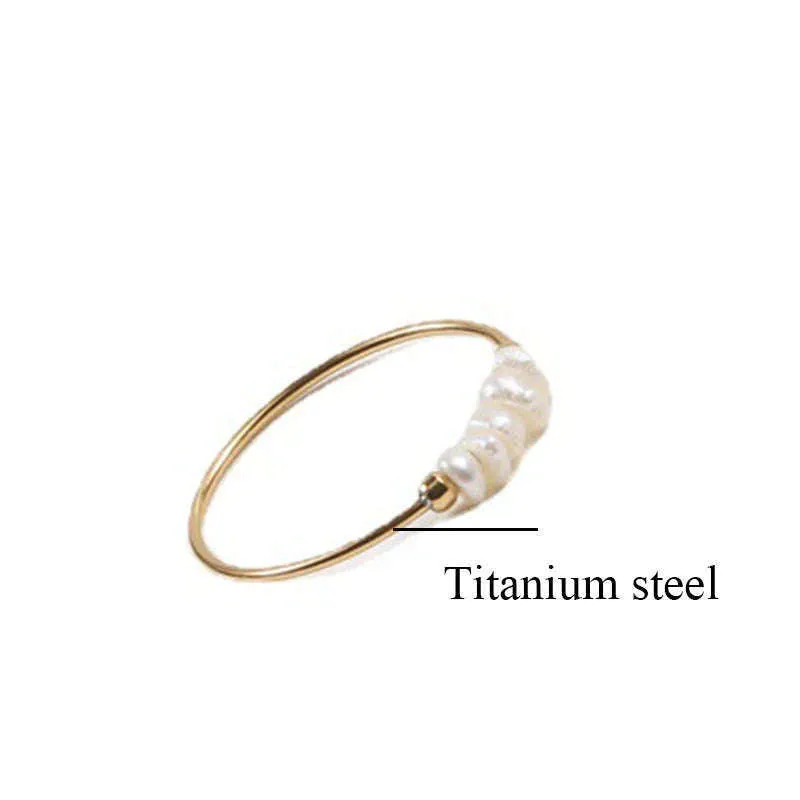 Five Pearl Gold Ring