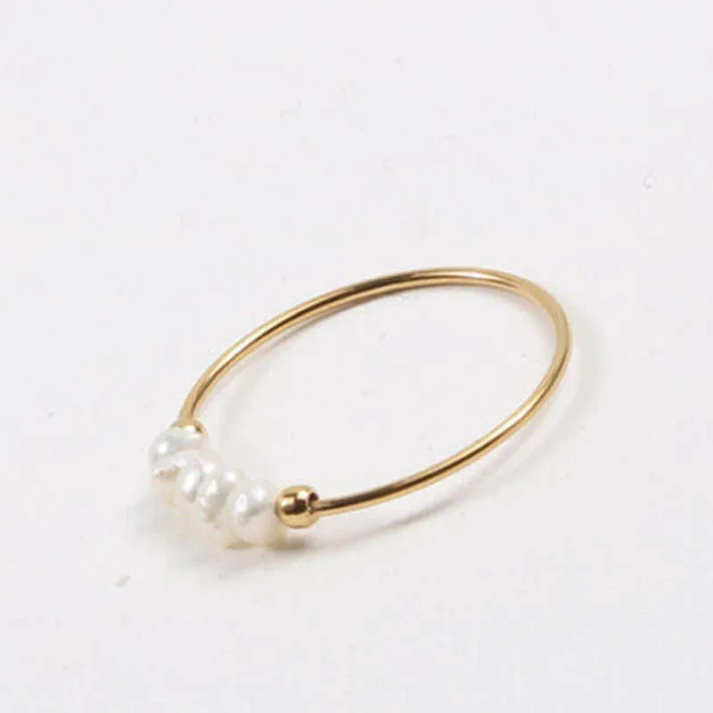 Five Pearl Gold Ring
