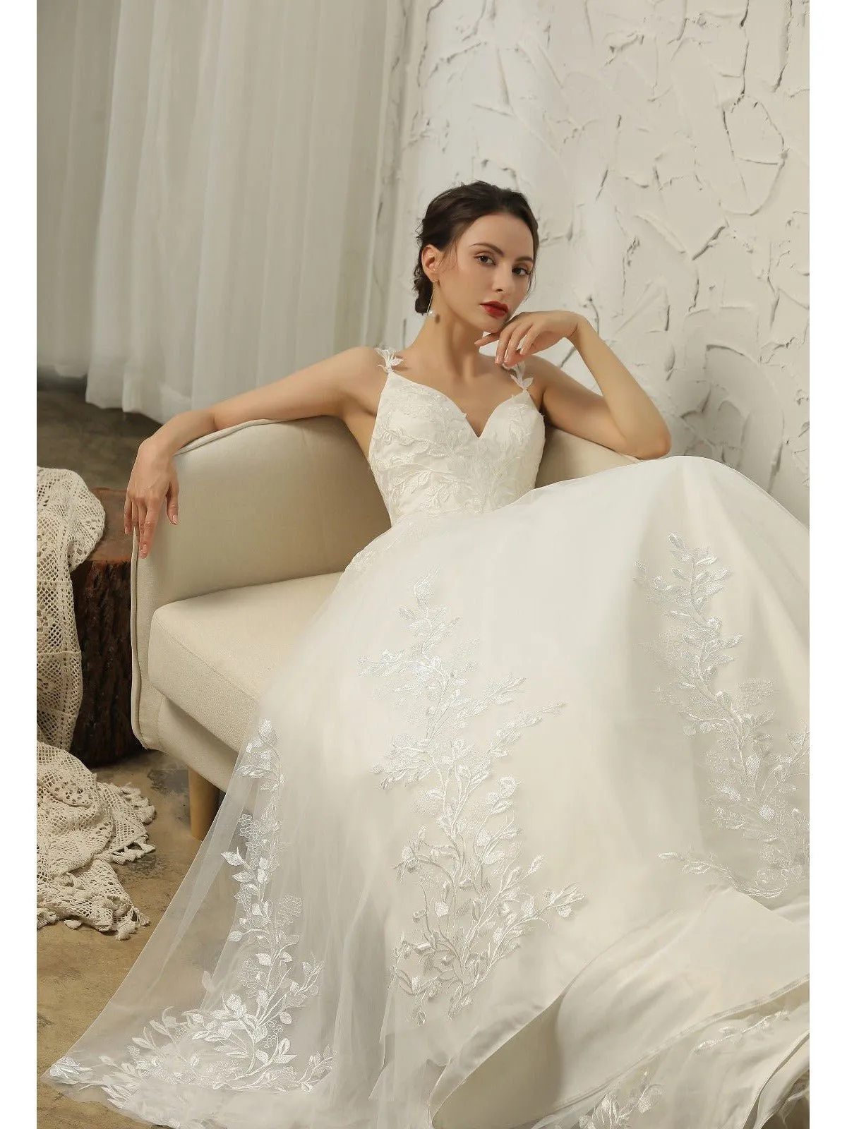 Freda Ivory Wedding Gown with Cut Out Back Express NZ wide