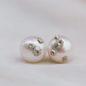 Grand Pearl Ruthie B. Studs with Barnacles