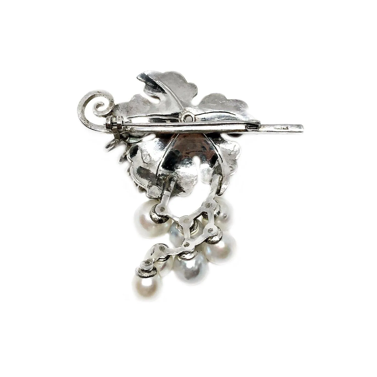 Grape Leaf Japanese Saltwater Akoya Pearl Brooch- Sterling Silver