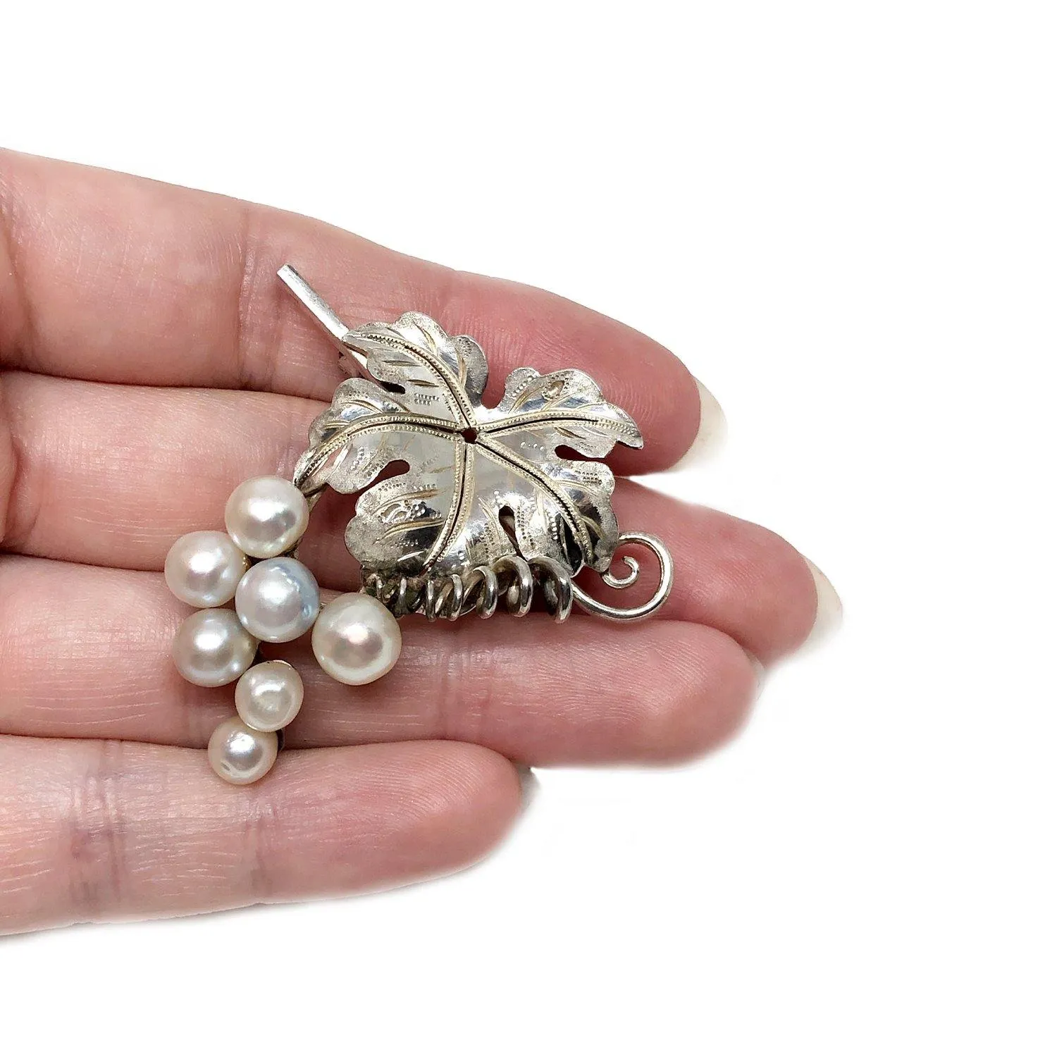Grape Leaf Japanese Saltwater Akoya Pearl Brooch- Sterling Silver