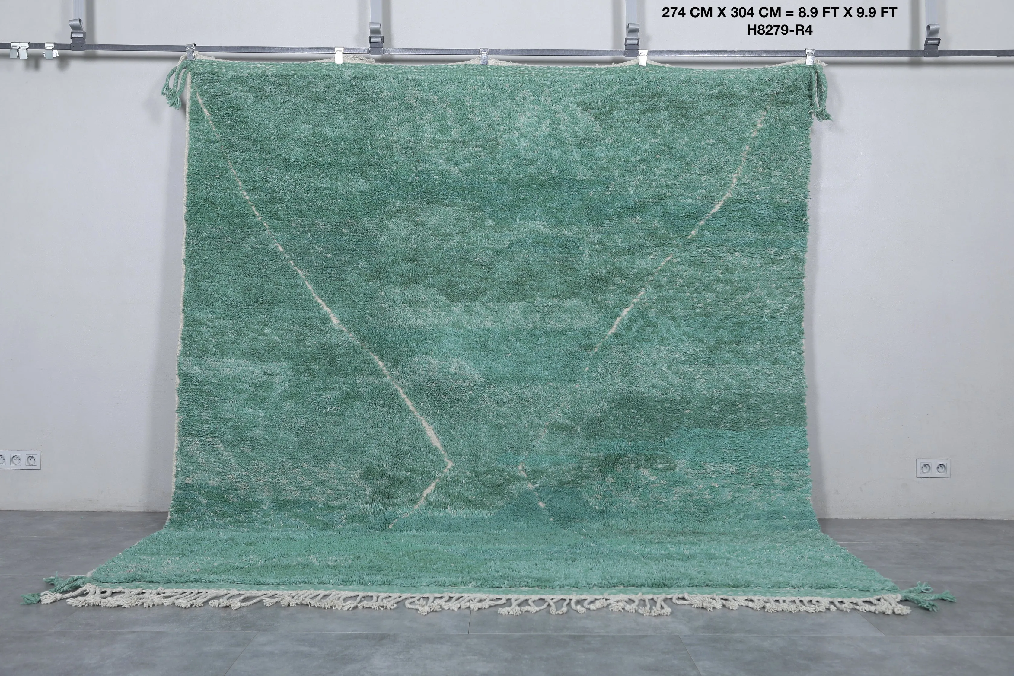 Green Moroccan Rug - Handwoven 8.9 x 9.9 Feet | Luxurious Wool Design
