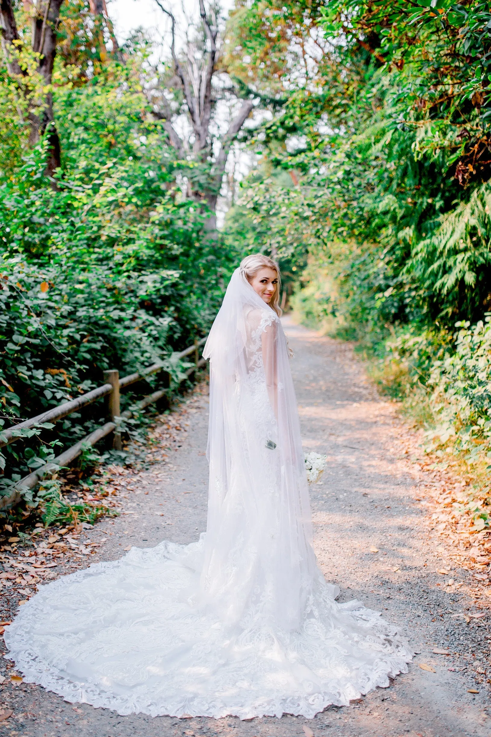 Lace Mermaid Wedding Dress (#ANASTASIA)