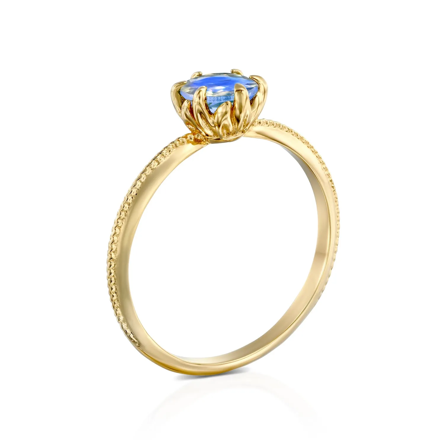Lina | Moonstone