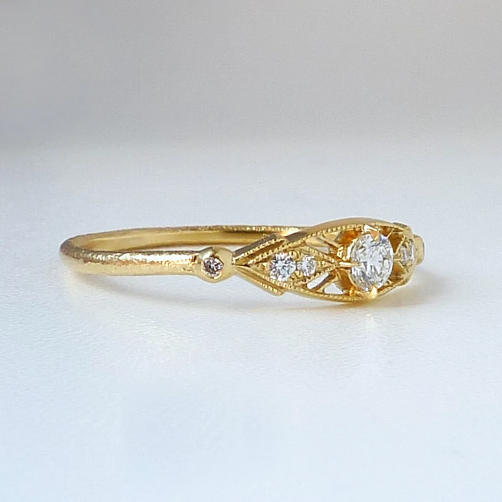 minima ring - natural diamond