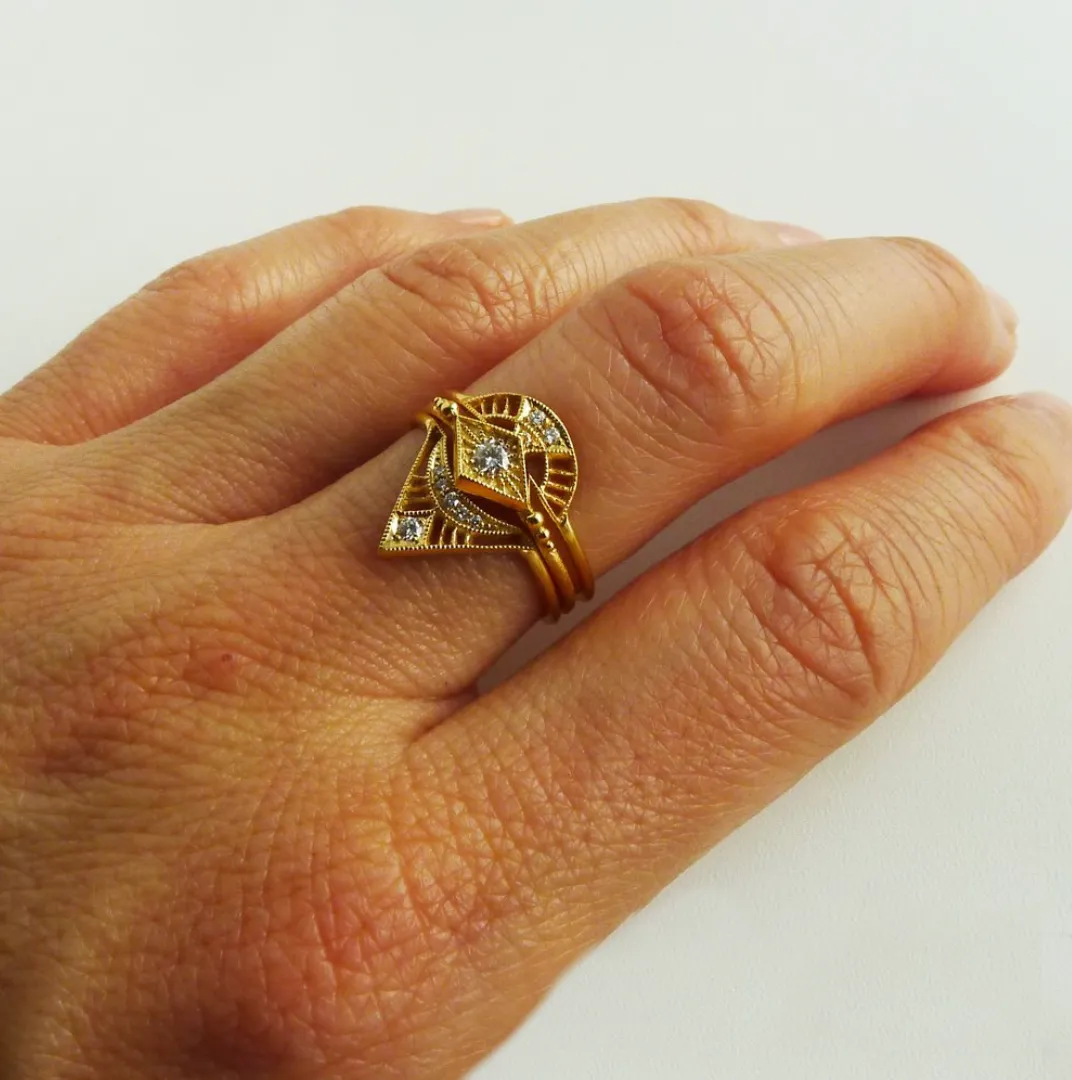 naoma ring - natural diamond