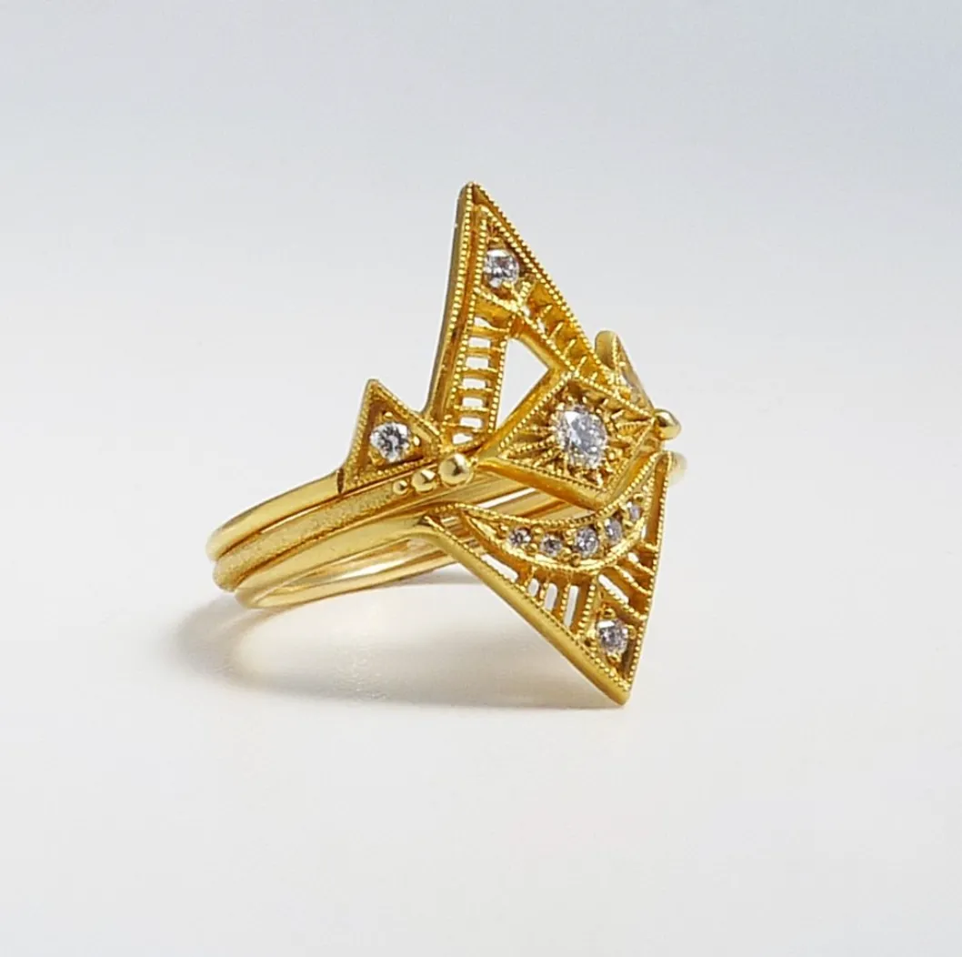 naoma ring - natural diamond