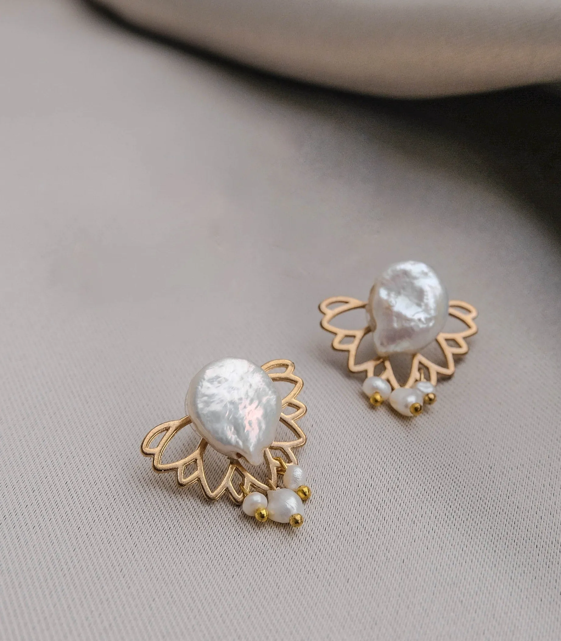 Perla Cora Stack Earrings