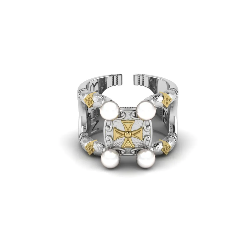 Queen of Crosses ring