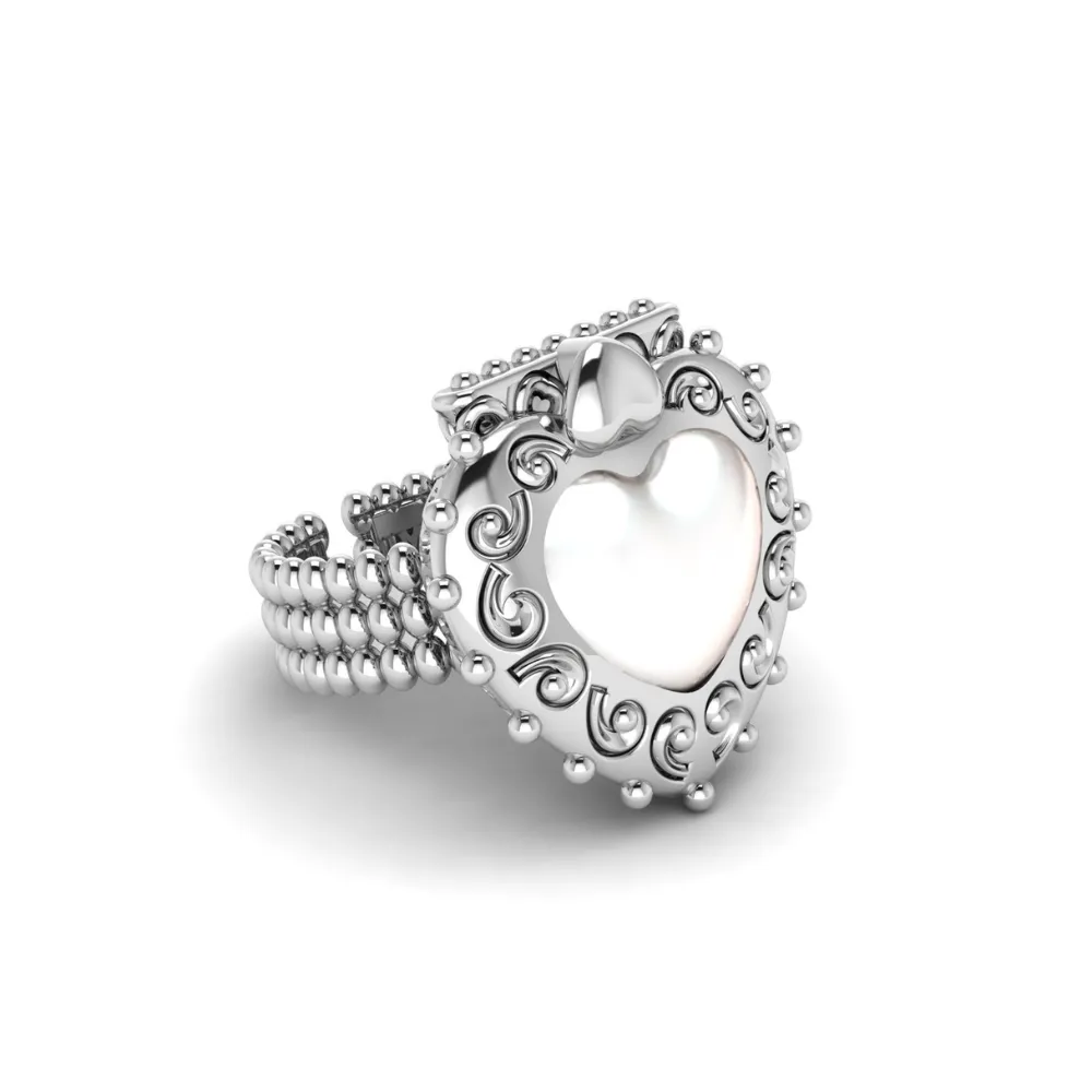 Queen of Hearts ring