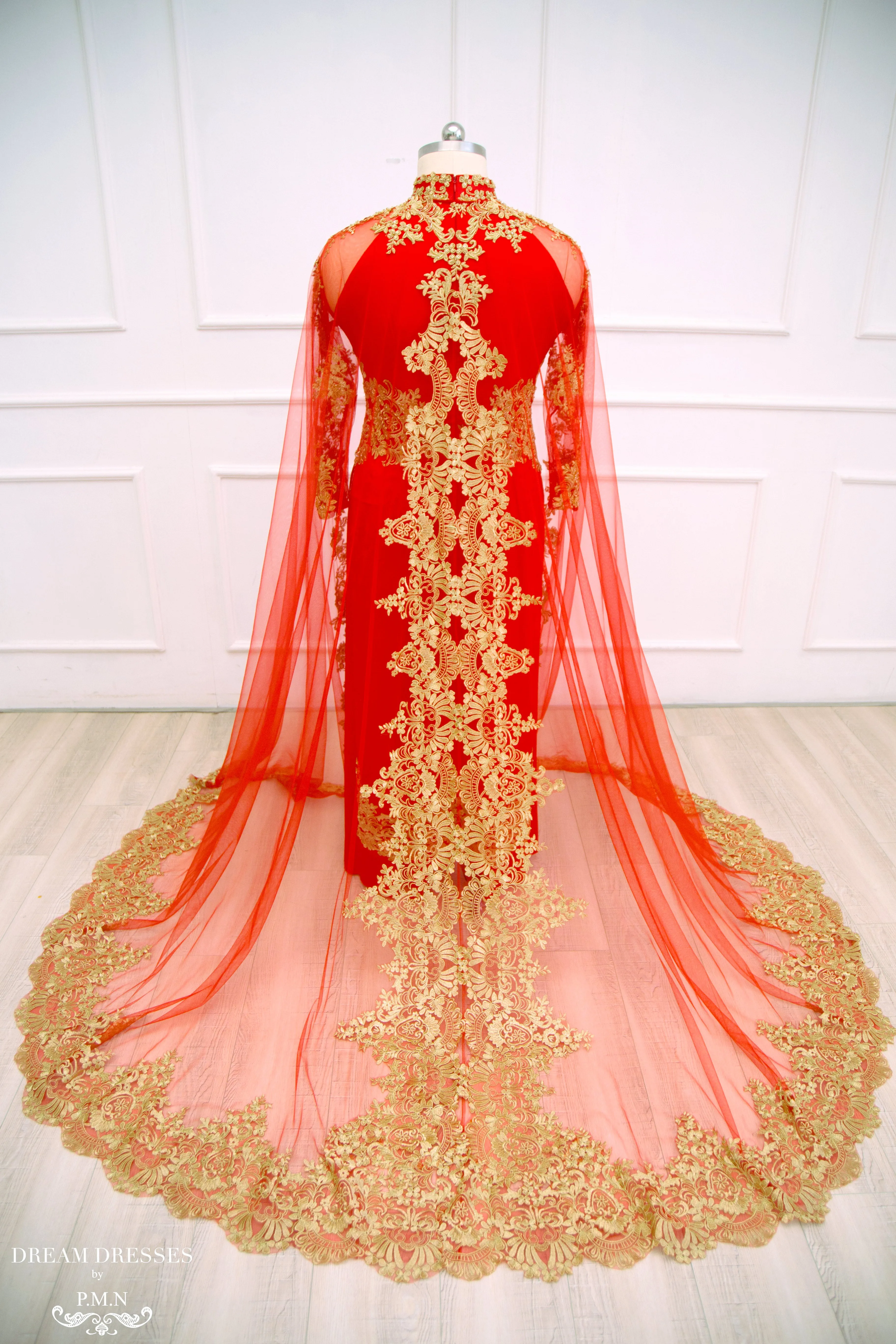 Red Ao Dai Cape | Vietnamese Lace Bridal Ao Dai Cape (#TEMA)