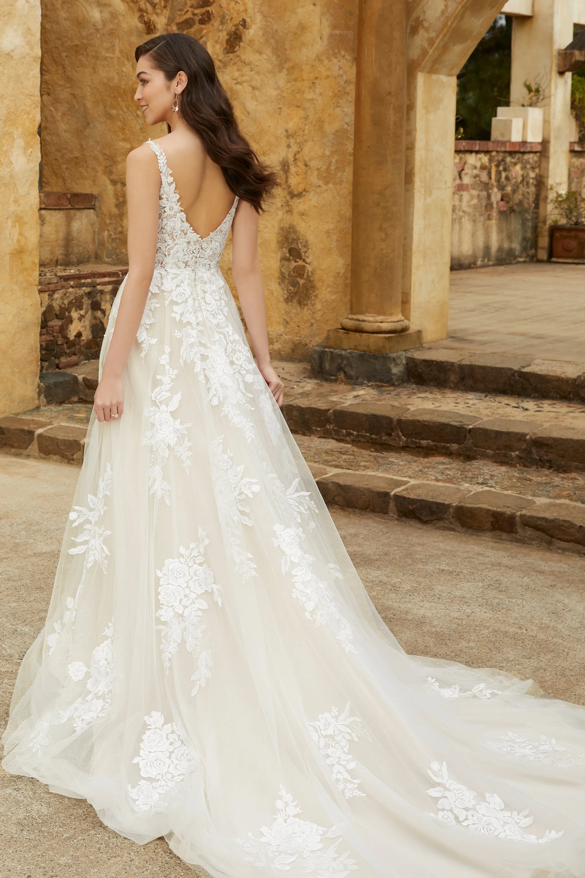 Sophia Tolli: Y12241 - Liliana
