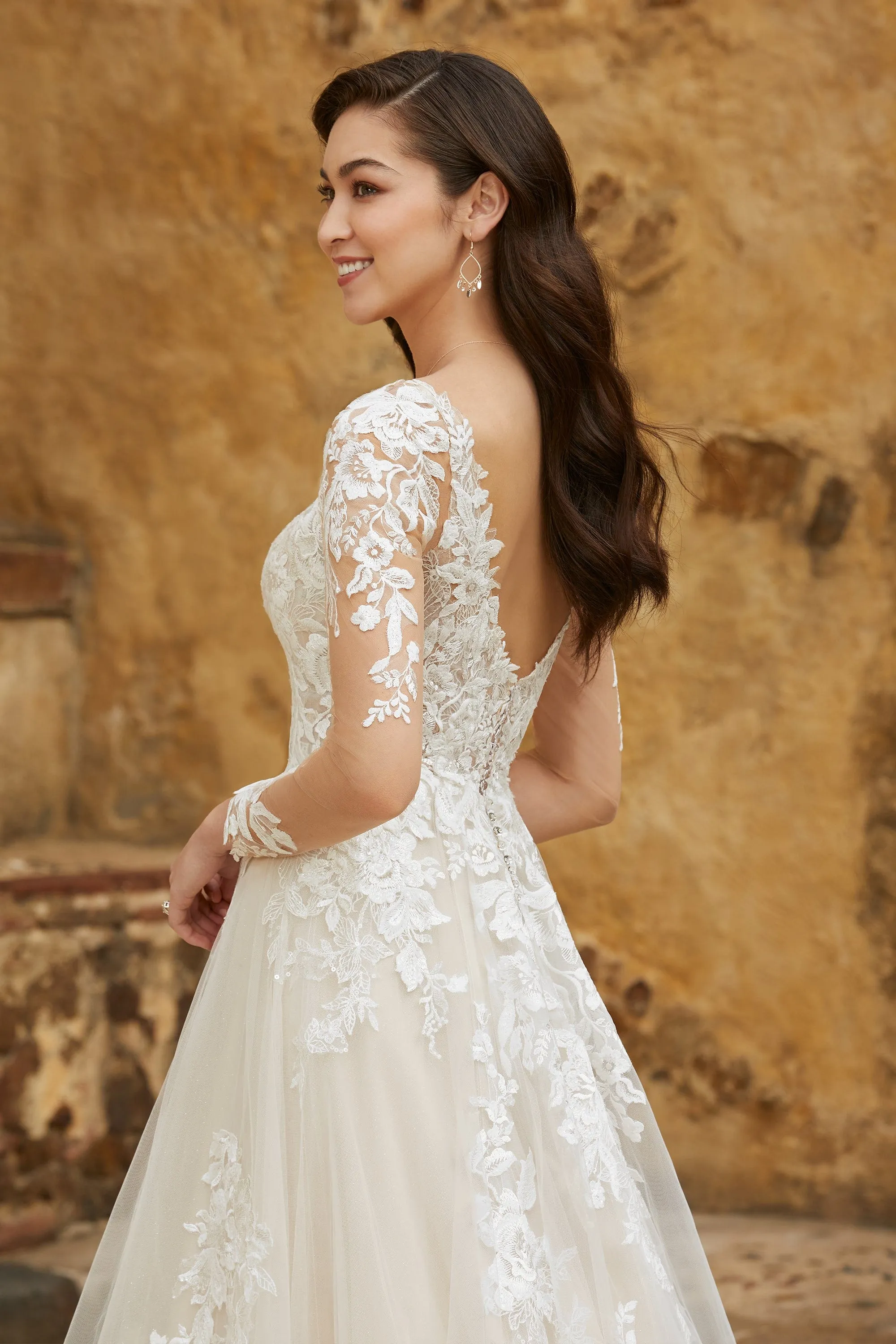 Sophia Tolli: Y12241 - Liliana