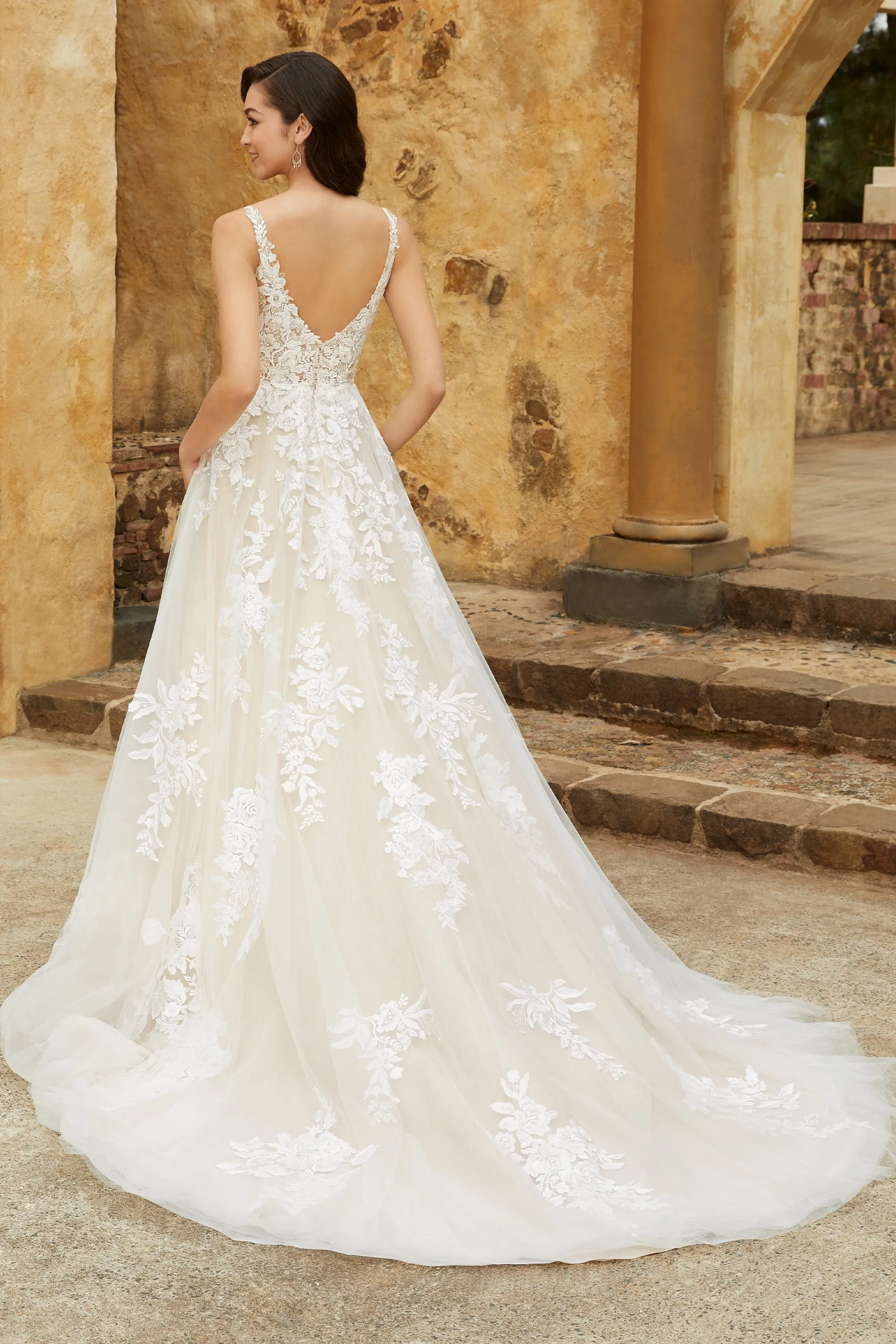 Sophia Tolli: Y12241 - Liliana