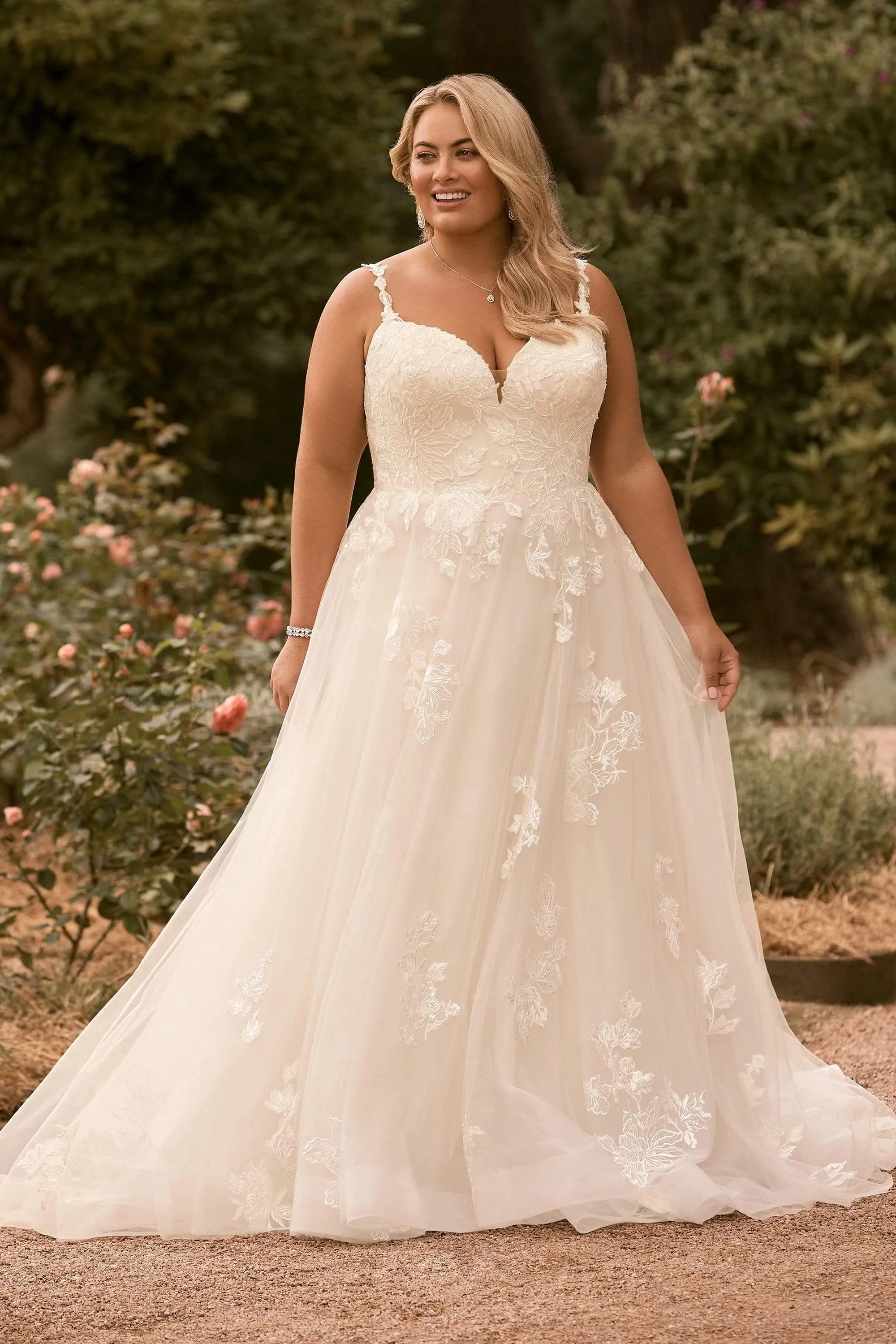 Sophia Tolli: Y22180 - Hudson