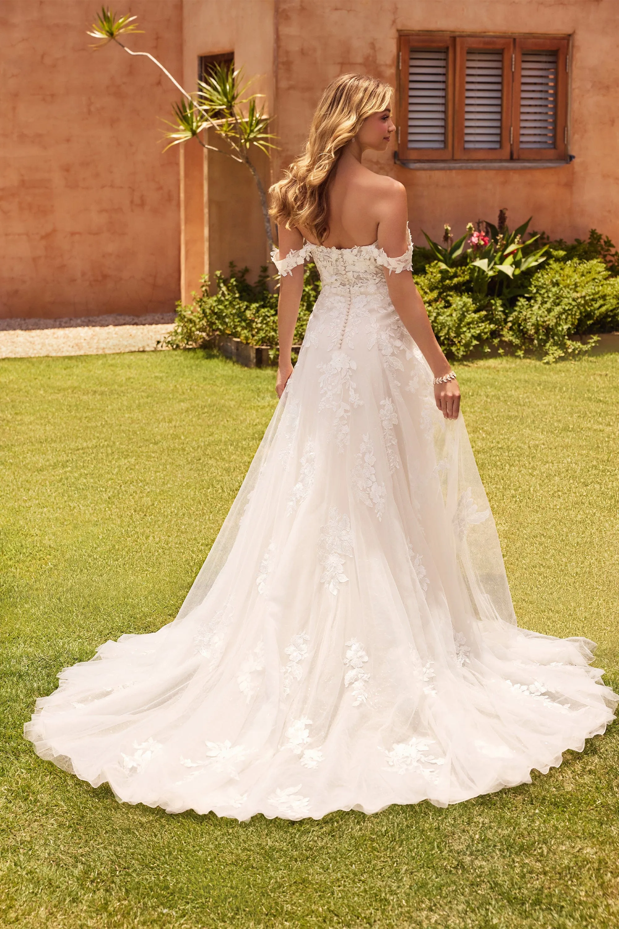 Sophia Tolli: Y3120 - Sian