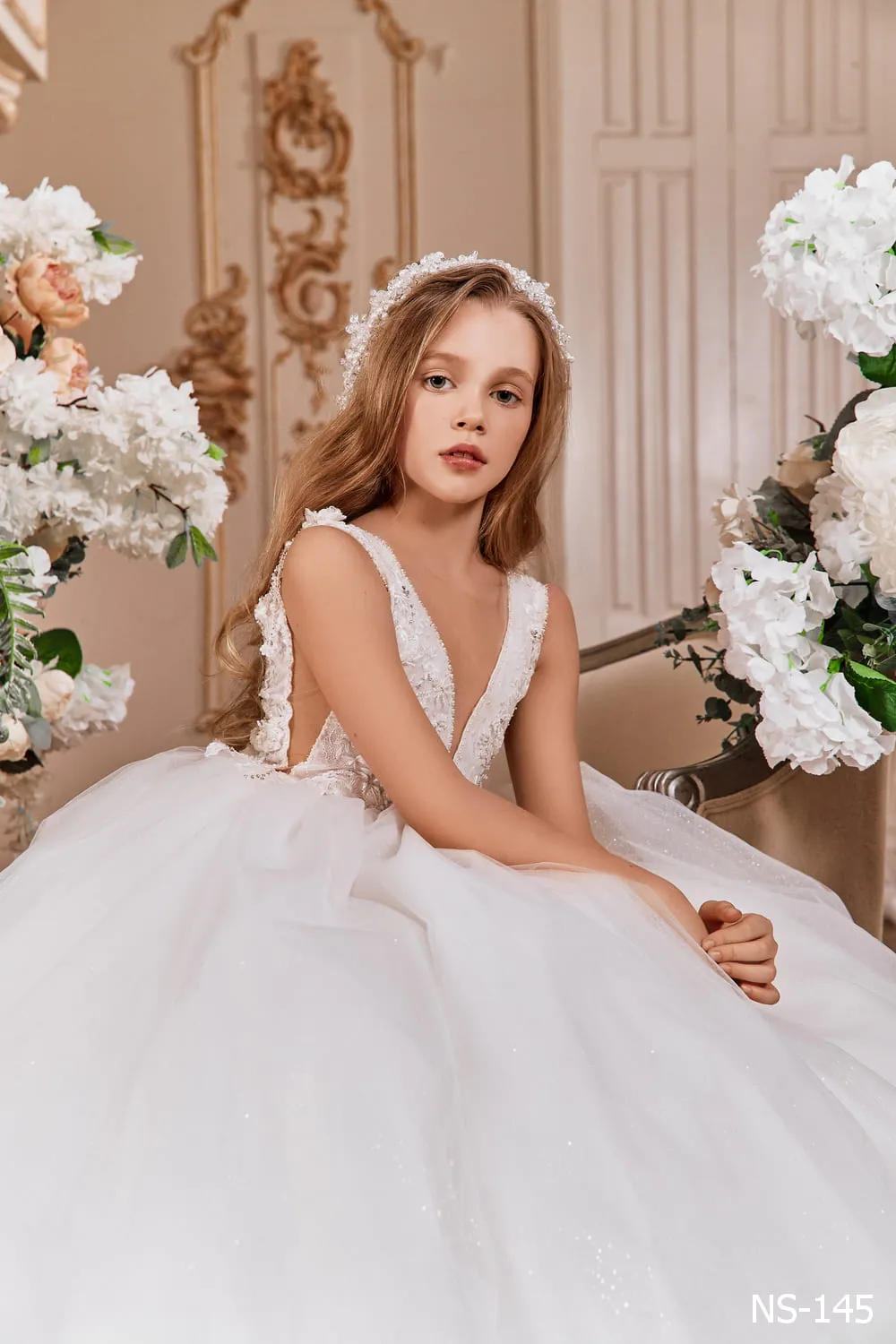 Sparkly Tulle Flower Girl Dress for Destination Wedding