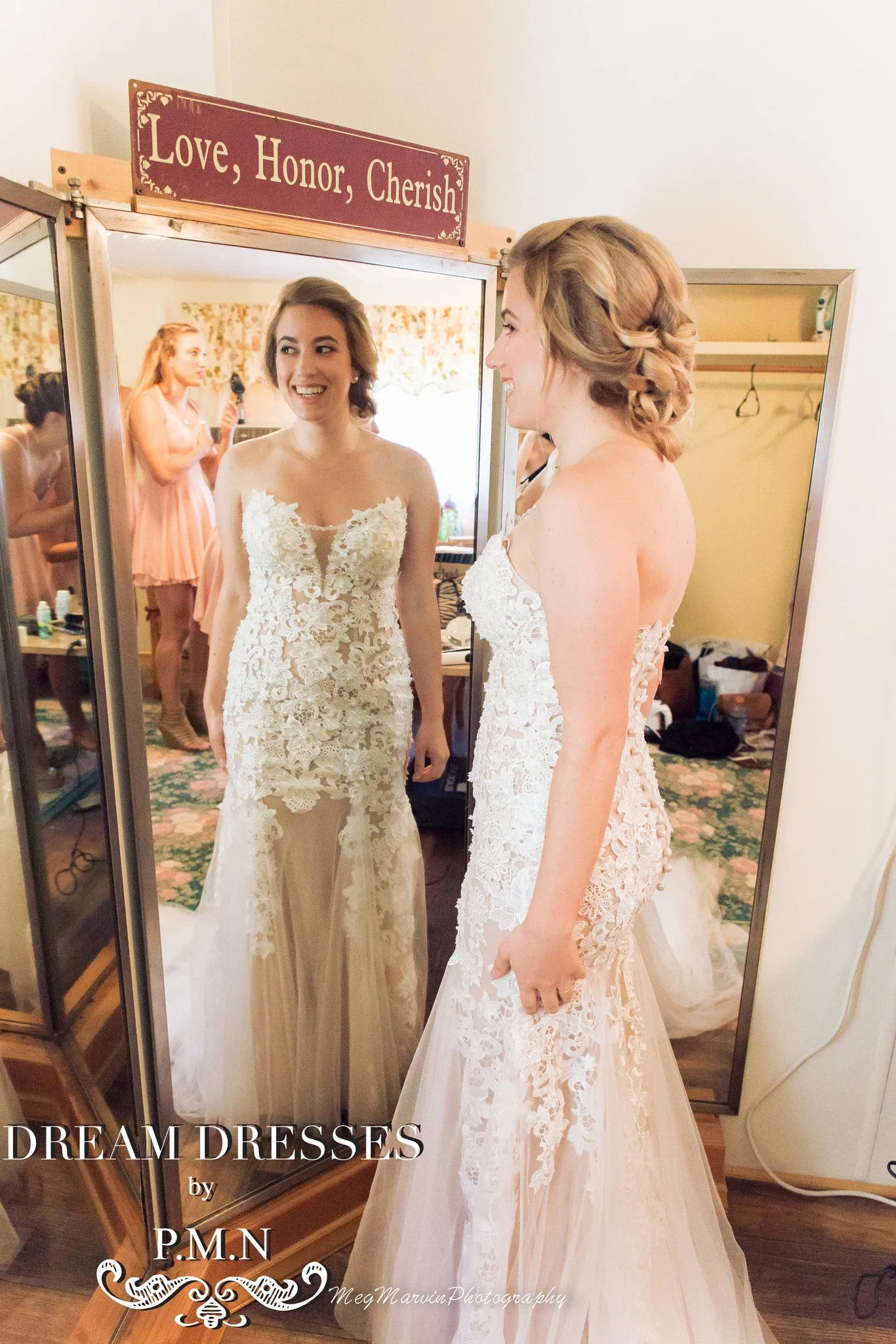Strapless Lace Wedding Dress (#Sabra)