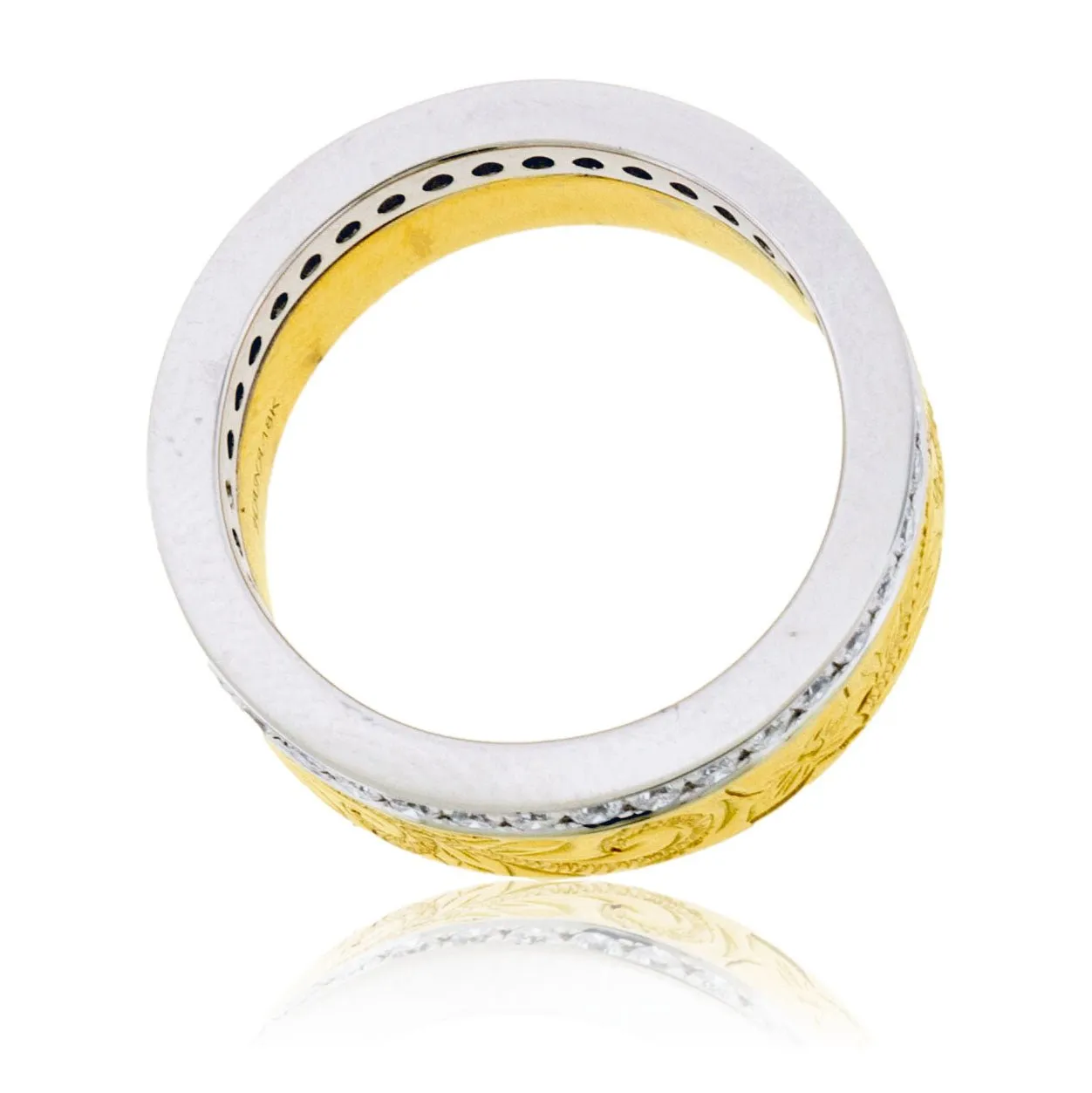Textured Yellow Gold & Round Diamond Ring