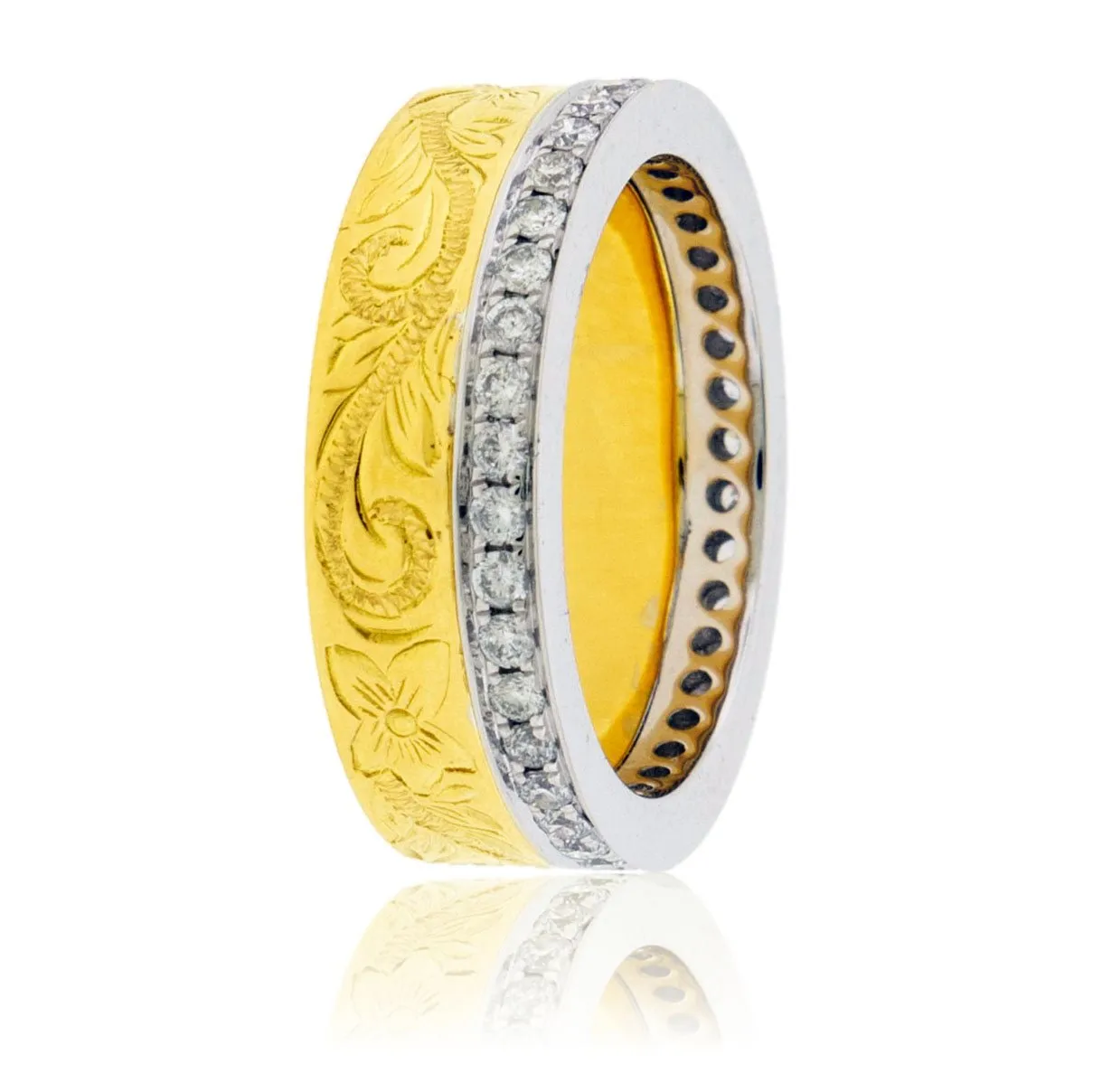 Textured Yellow Gold & Round Diamond Ring
